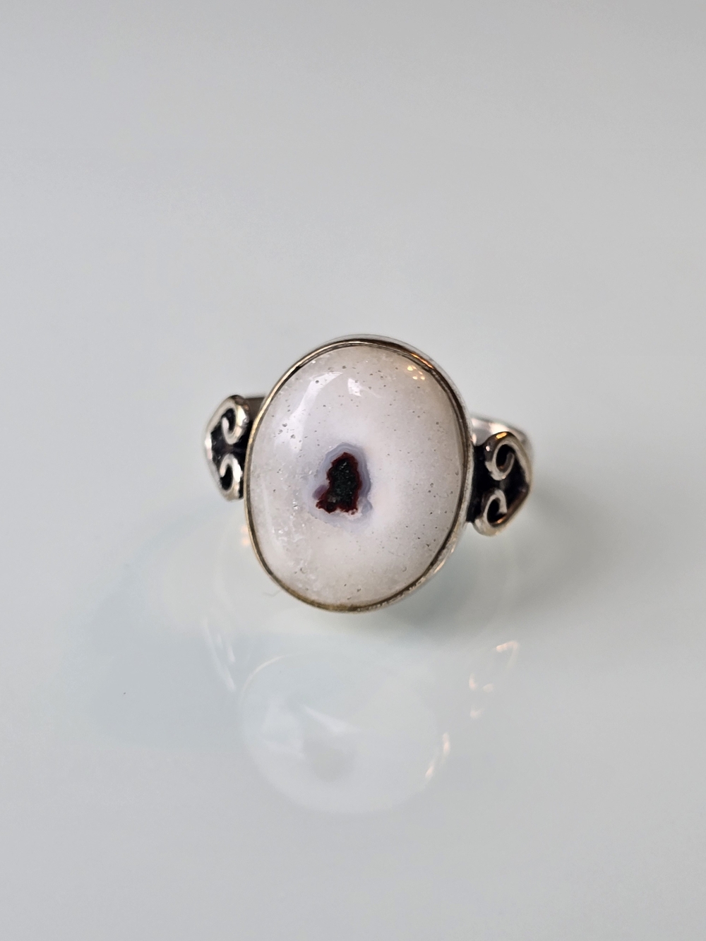 Sterling Silver 925 Oval Cabochon Stone Ring — Size 9